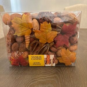 Yankee Candle‎ Autumn Splendor Fragranced Potpourri 2.25 Dry Quart New